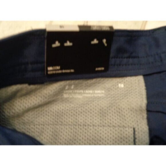 NEW Under Armour boys size 16 Navy Chino Golf Shorts MSRP $60 - Picture 3 of 6
